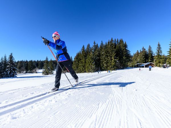 Skilangläufer erobern die Loipen