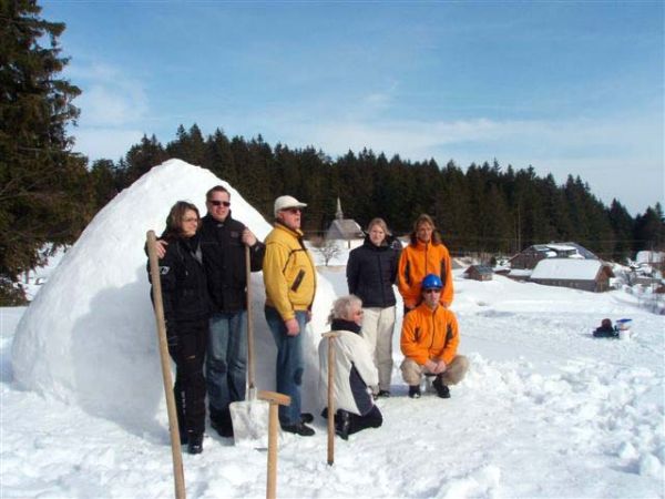 Iglubau für Gruppen- und Firmenveranstaltungen